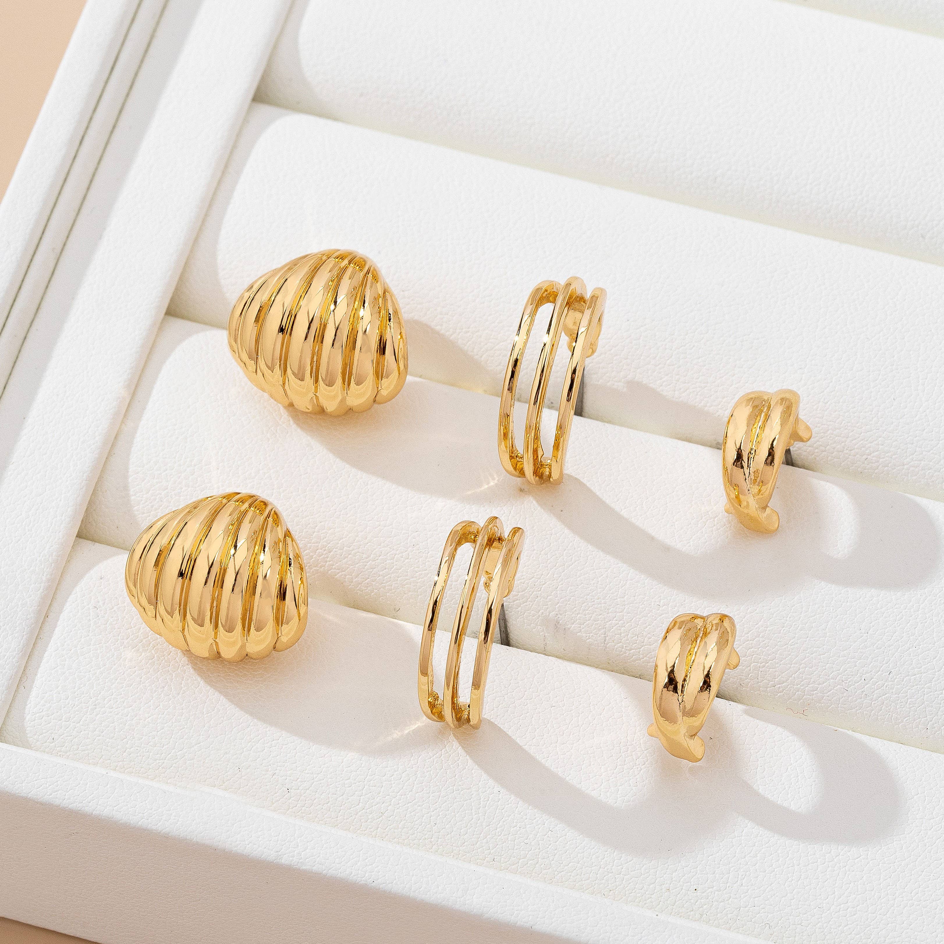 Vintage Gold Shell & Hoop Trio Earrings