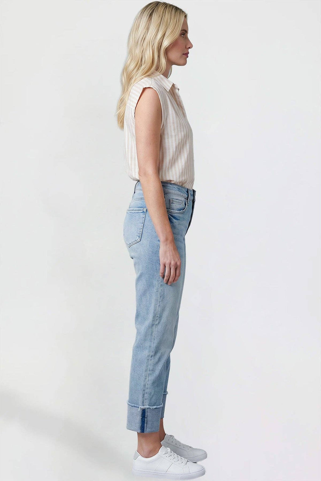 Mid Rise Stretch Cuffed Cropped Jeans