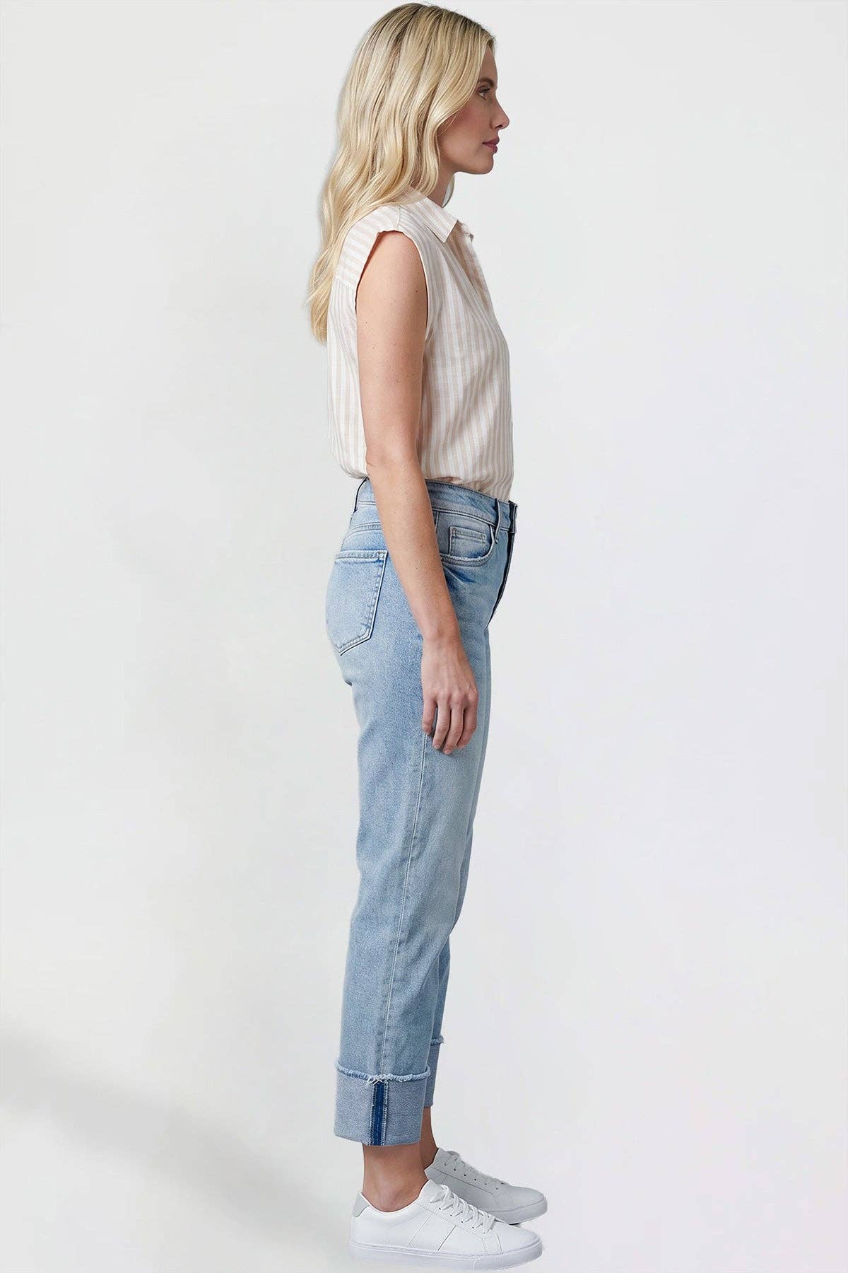 Mid Rise Stretch Cuffed Cropped Jeans