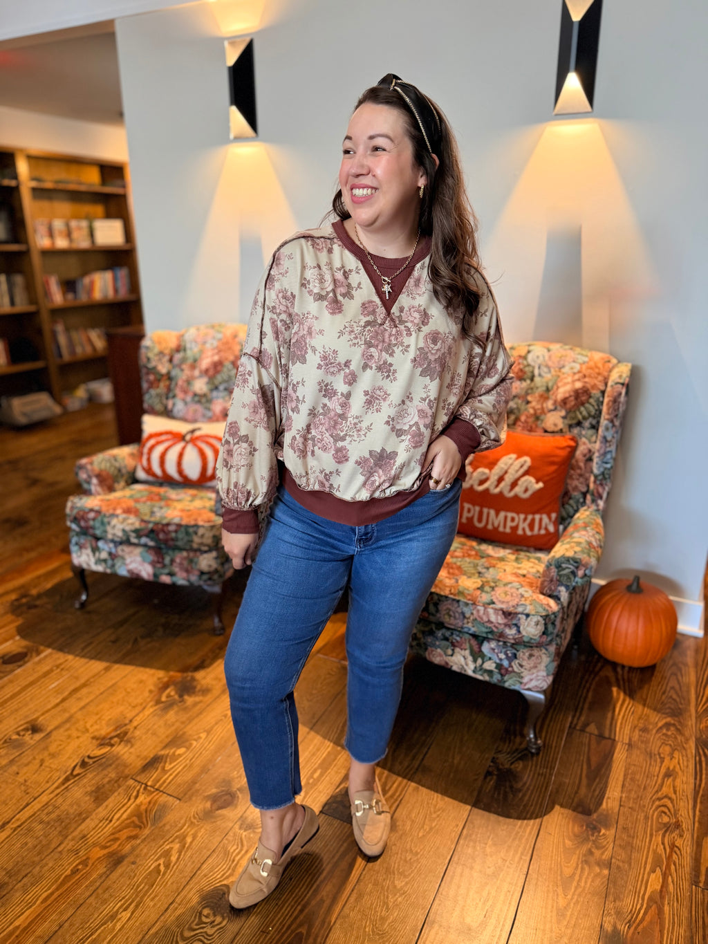 Vintage Romance Floral Pullover Top
