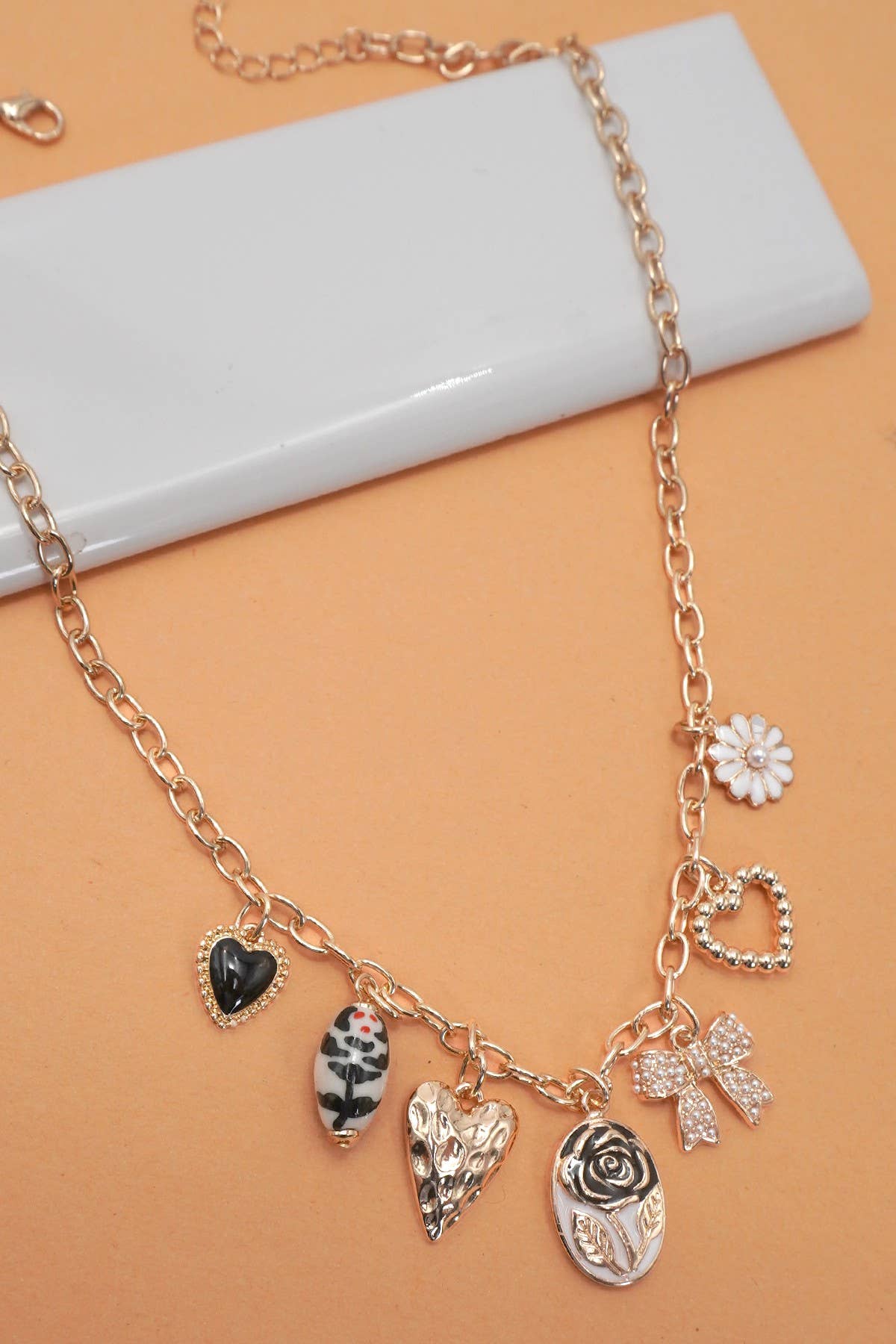 FLOWERS & HEARTS CHARM NECKLACE