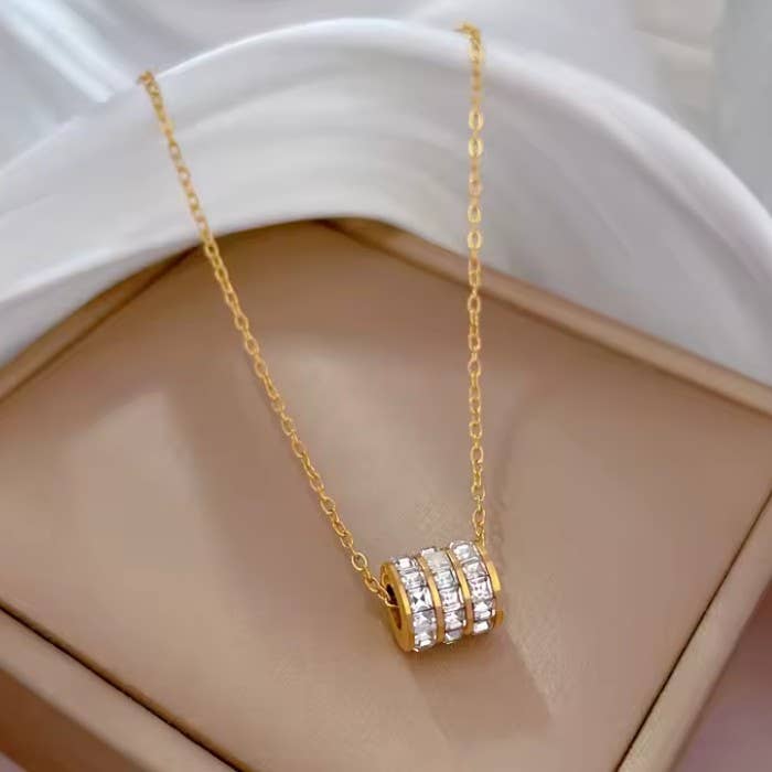 Barrel Necklace