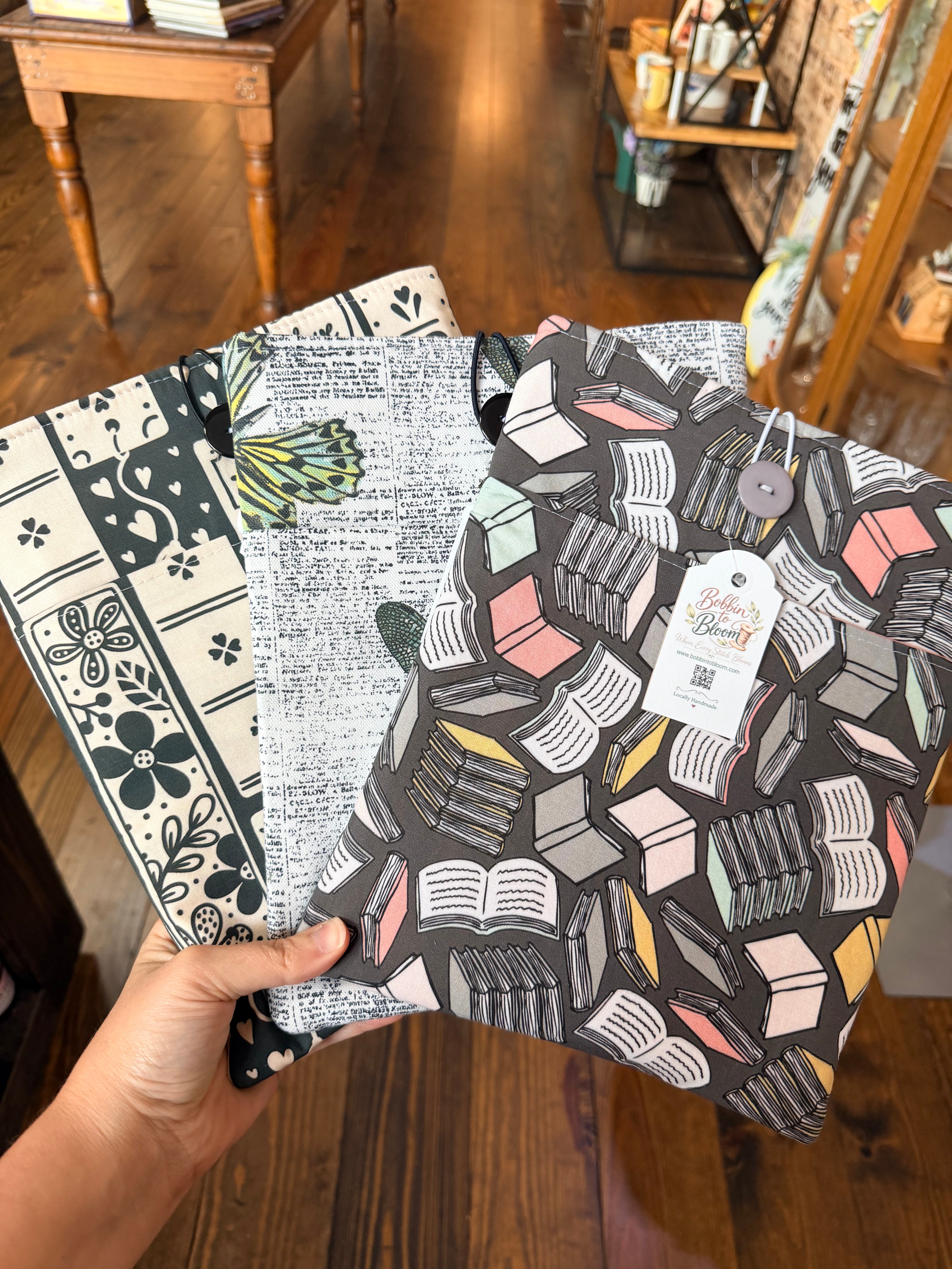 Bobbin to Bloom Book Sleeve - Large