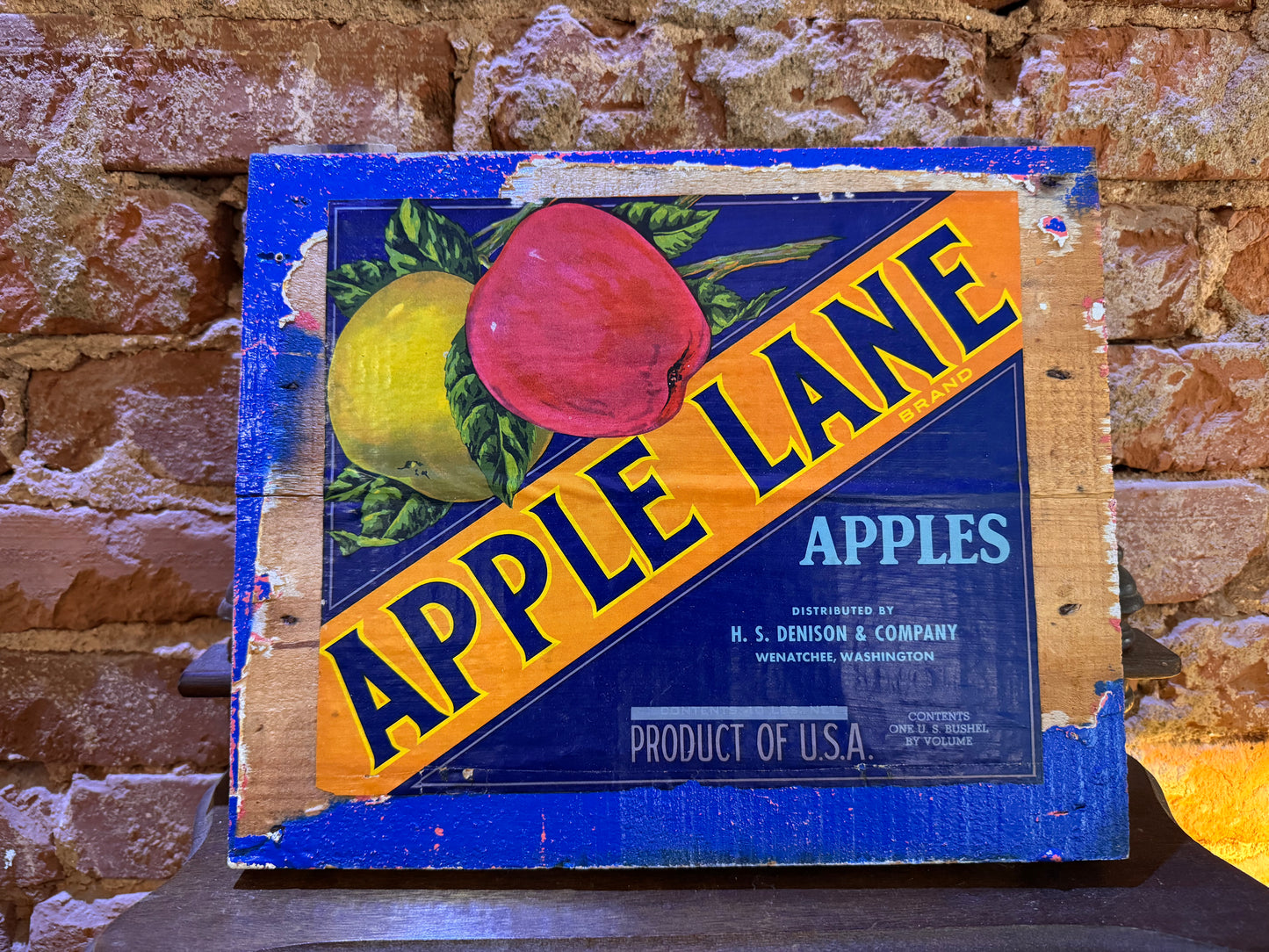 Apple Lane Crate Art