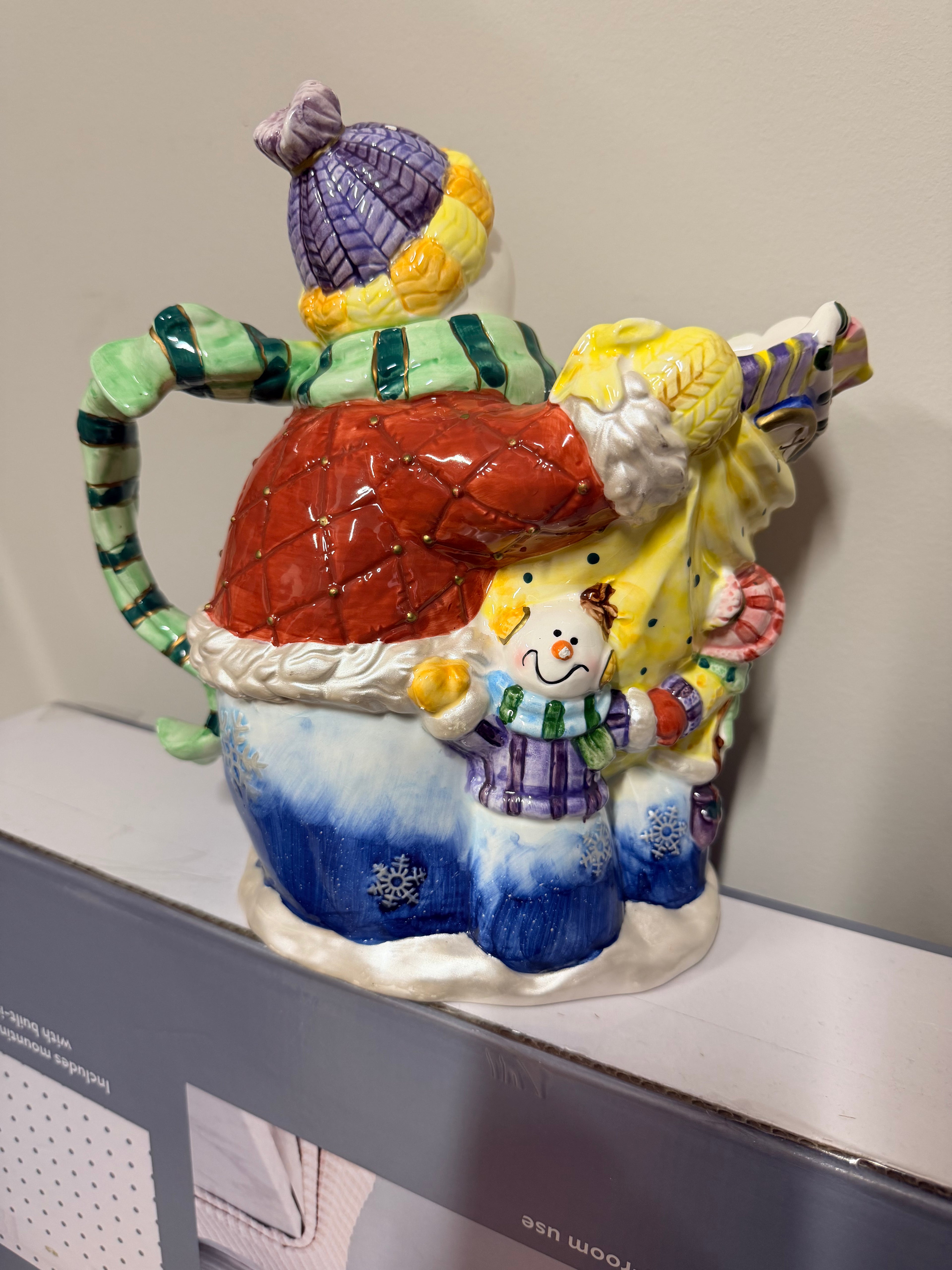 Vintage 2000 Snowman Christmas Teapot