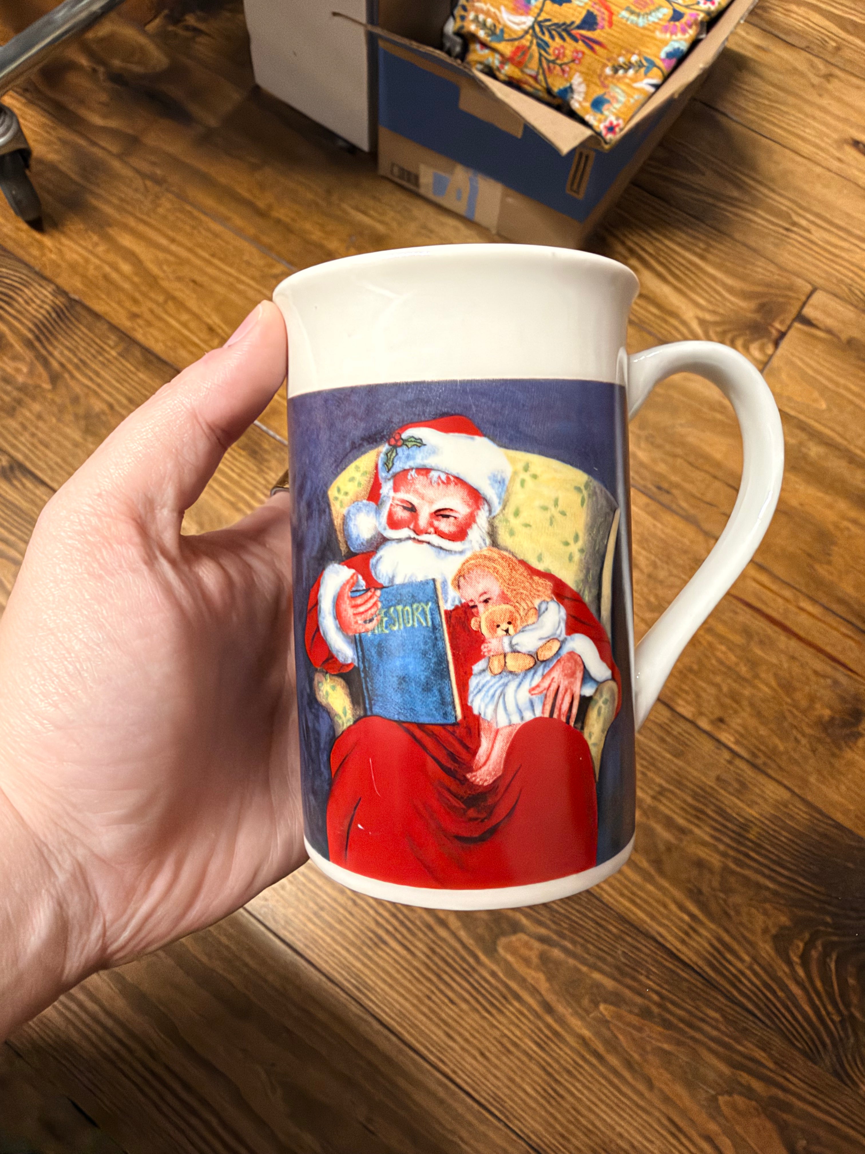 Royal Norfolk Santa's Christmas Story Ceramic Mug