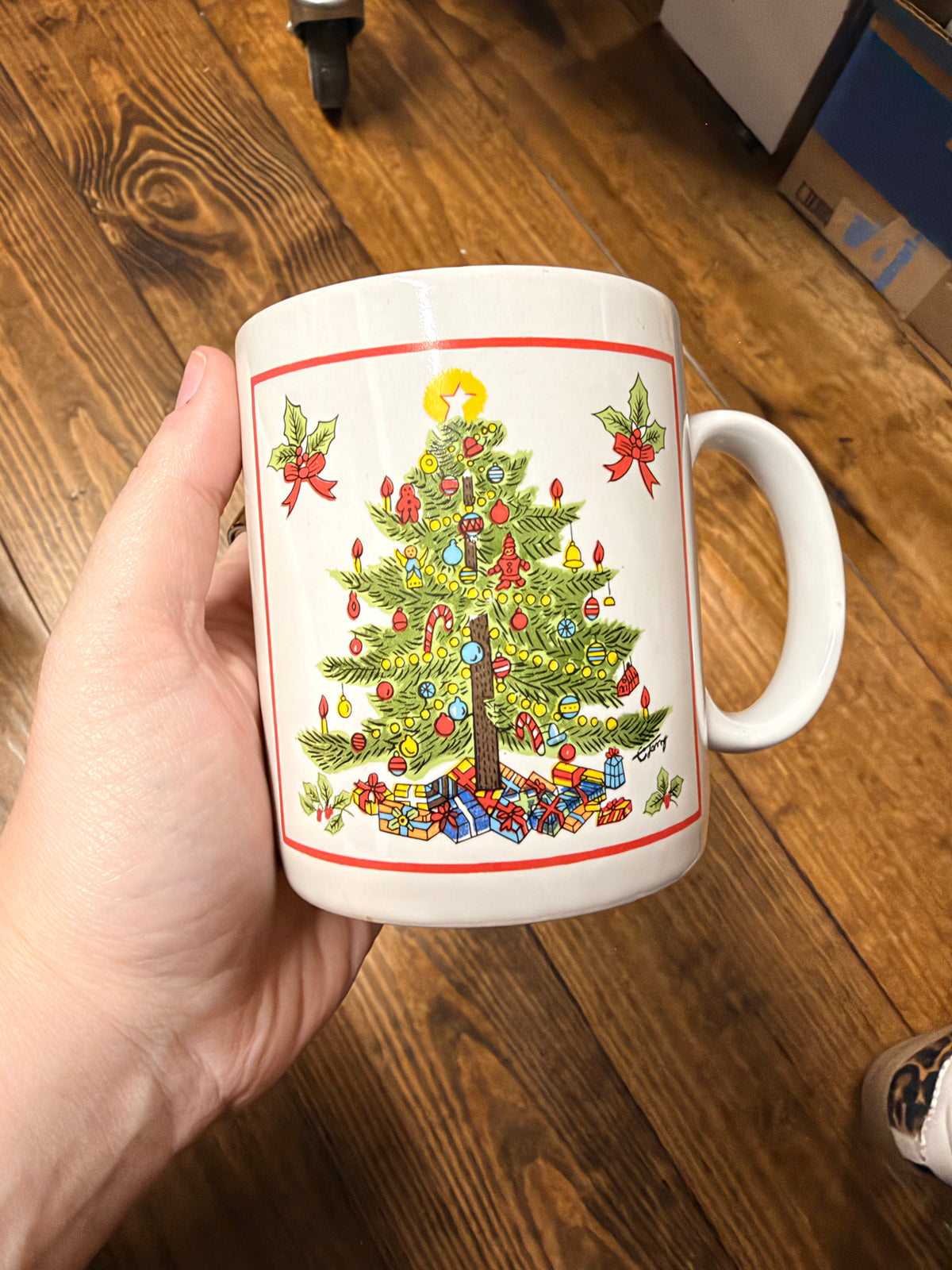 Vintage Artmark Christmas Tree Mug