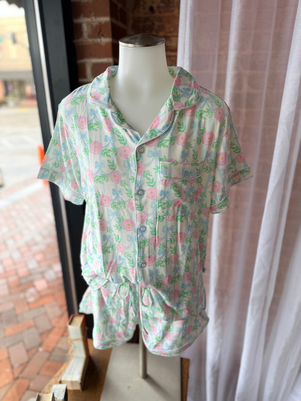 Ribbons & Roses Bamboo Pajamas Set - Adult