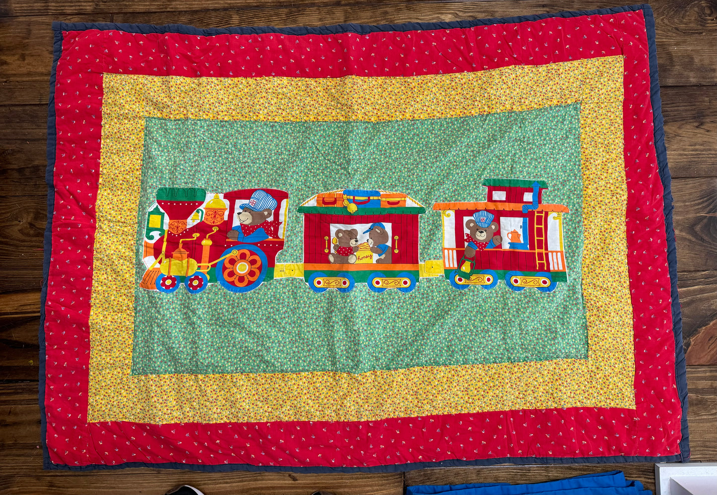 Teddy Bear Train Quilt (34x48)