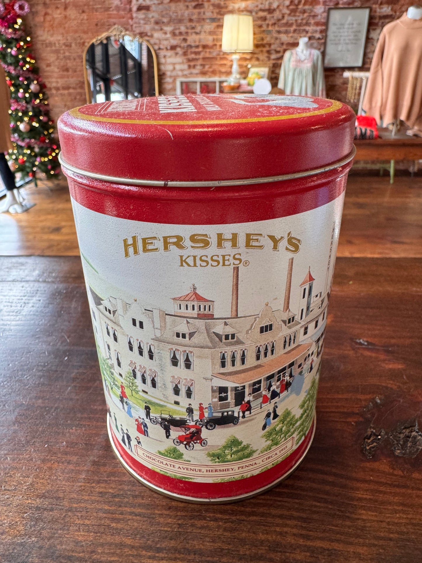 Hershey’s Kisses Tin