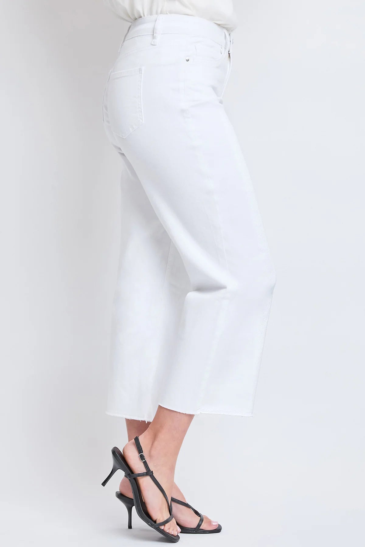 Missy High Rise Wide Leg Cropped Jeans