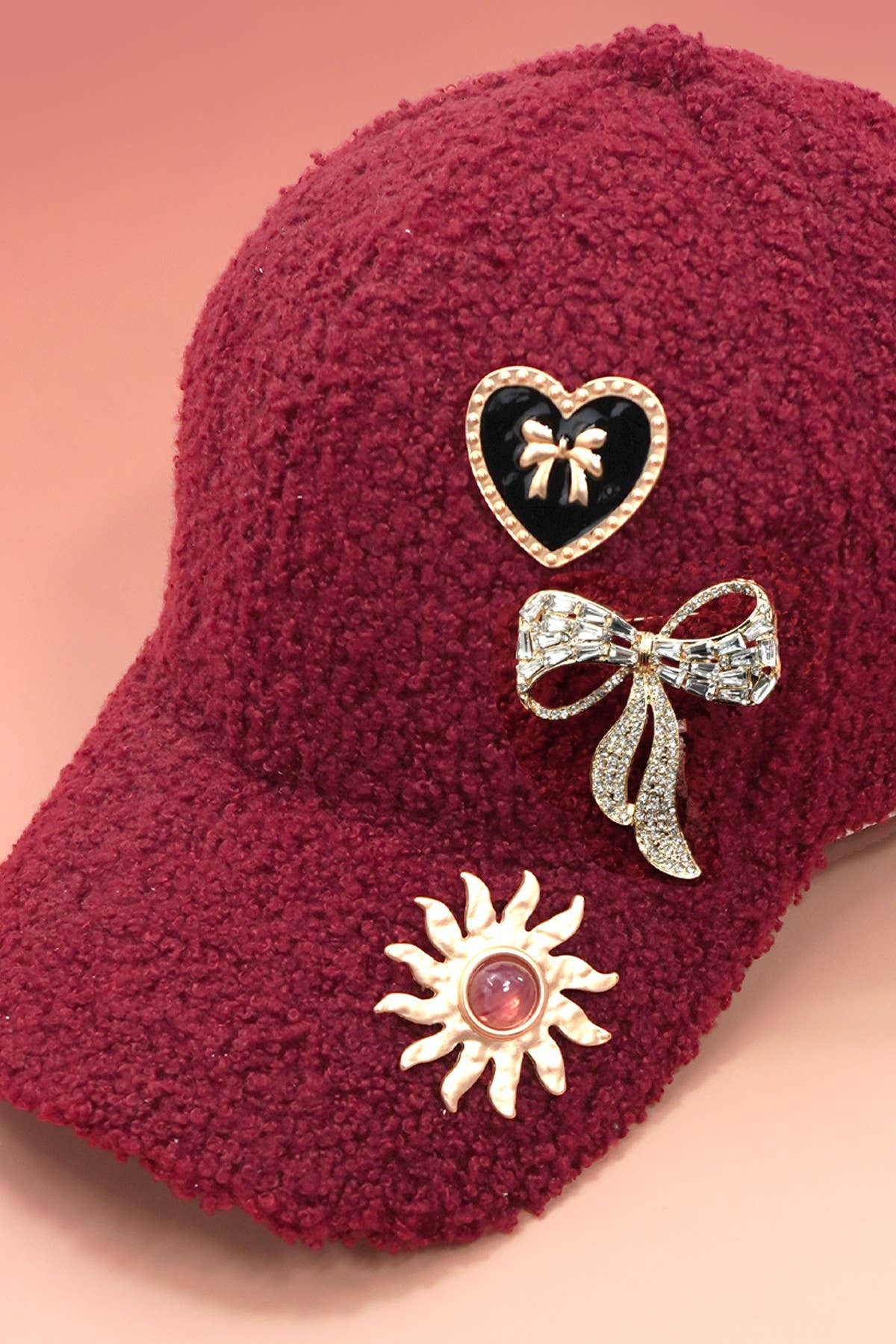 Vintage Queen Cameo Brooch Pin