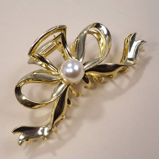 Bow Pearl-Studded Claw Clip